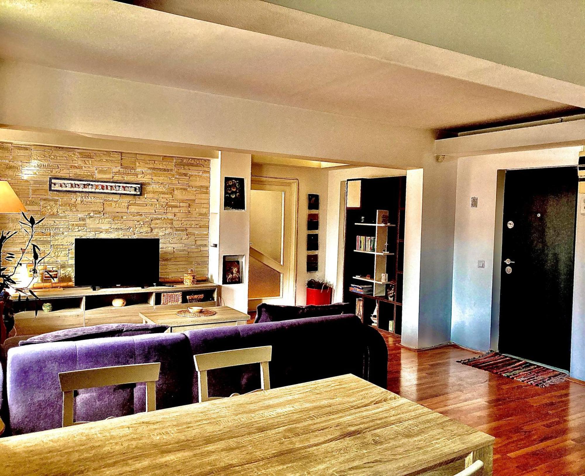 Timpuri Noi Apartment